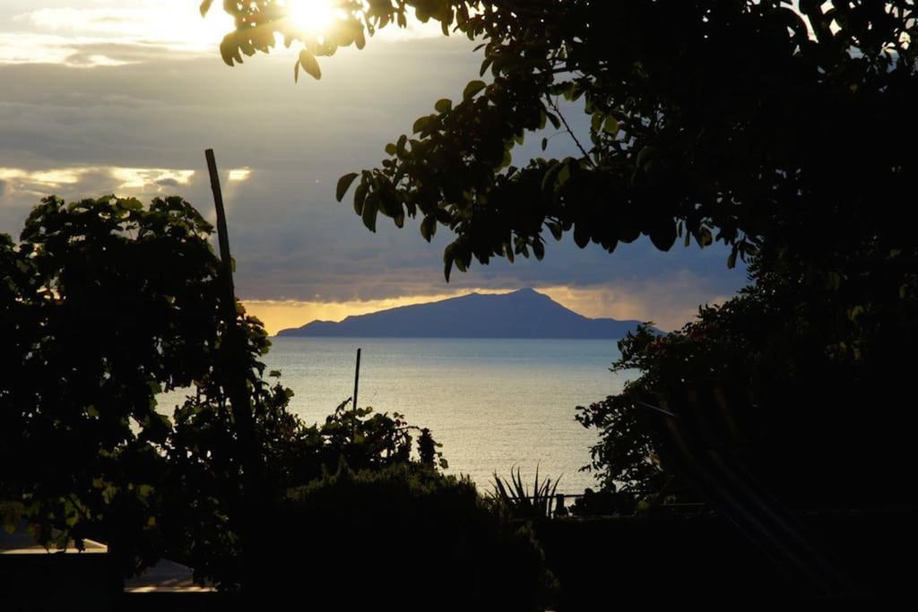 Villa Bikini On Sorrento Coast Vico Equense Bagian luar foto